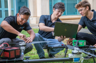 Students at the University of Hawaii Manoa's College of Engineering