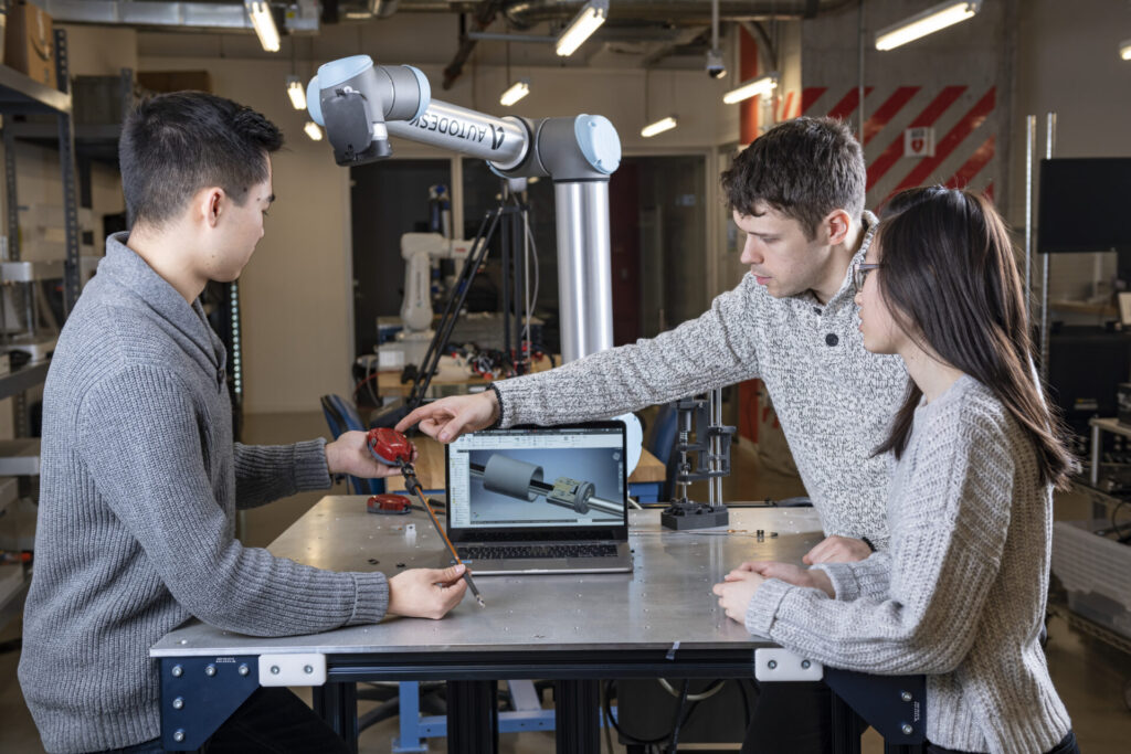 Working out of the Autodesk Technology Centre in Toronto, residents from Forcen are exploring ways to provide a digital sense of touch for high reliability robotics in surgery, manufacturing, aerospace, and defense. 